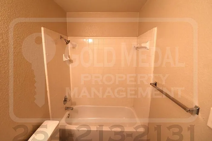 2806 Cantabrian Dr — Photo 15