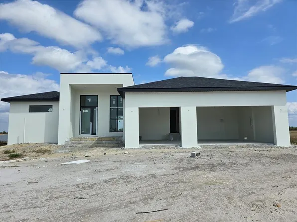 44 Sunflower Dr, Placida, FL 33946