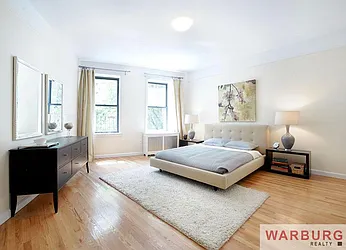Rented by Warburg