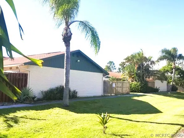 3566 SE Cobia Way, Stuart, FL 34997