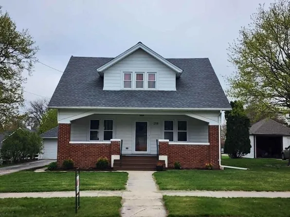 318 Forest AVENUE, Kewaskum, WI 53040