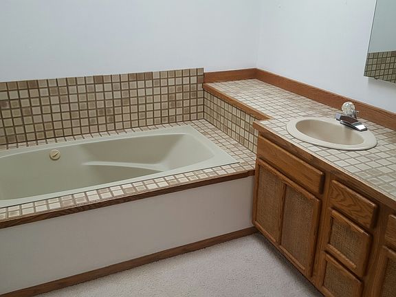 Jacuzzi