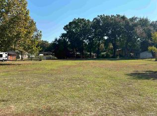 Mayo Cir, Pace, FL 32571