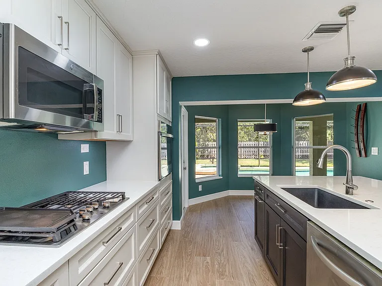 3236 Helmsdale Ct — Photo 9