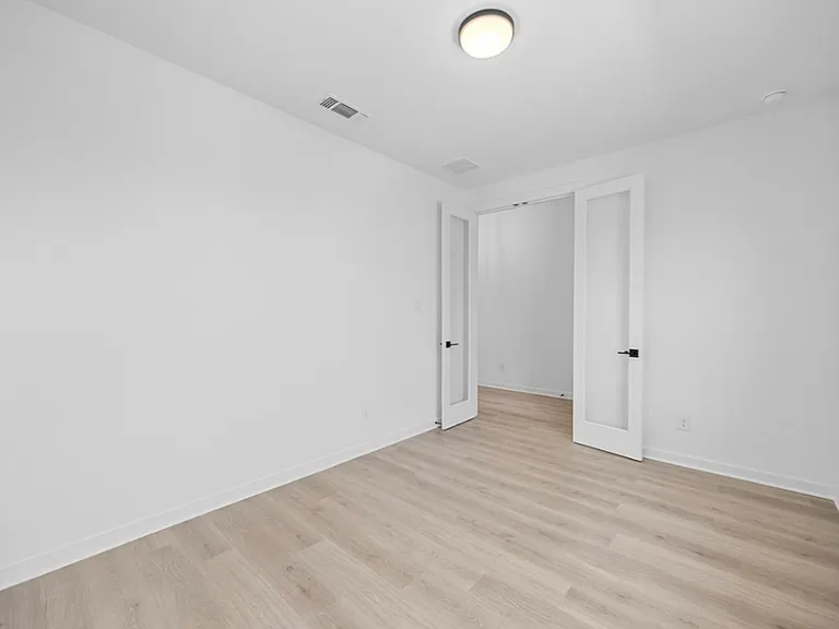 6000 Sean Paul Ln — Photo 17