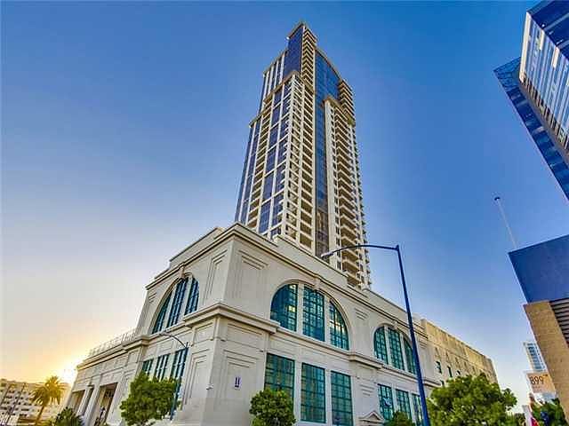 1st image of 700 W East St Unit 3006