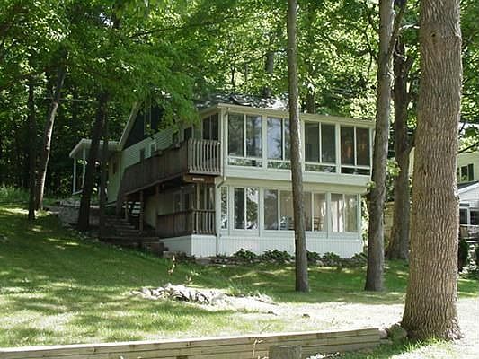 1st image of 2532 Lorraine Dr
