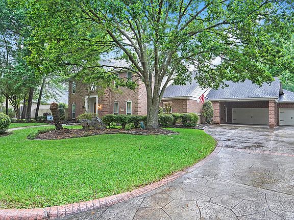 3rd image of 5910 Elmwood Hill Ln