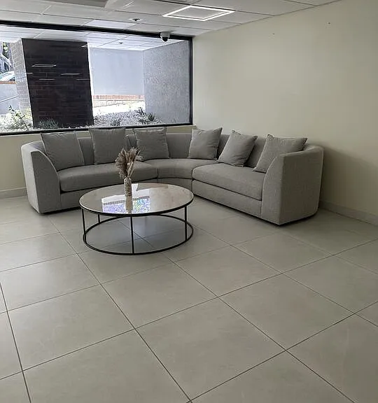 324 N Palm Dr #206 — Photo 57