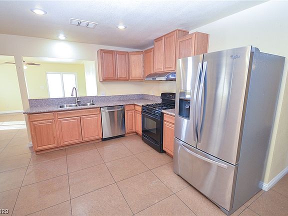 5th image of 6997 Westbrook Ave