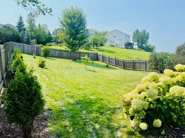2367 Stonecrest Path NW — Photo 31
