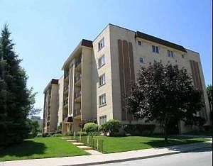 1st image of 6433 W Belle Plaine Ave APT 503
