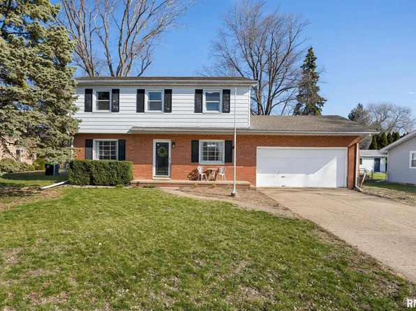 1109 E Brookhill Rd, Peoria, IL 61615