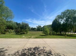 1324 Trails Way, Modesto, CA 95357