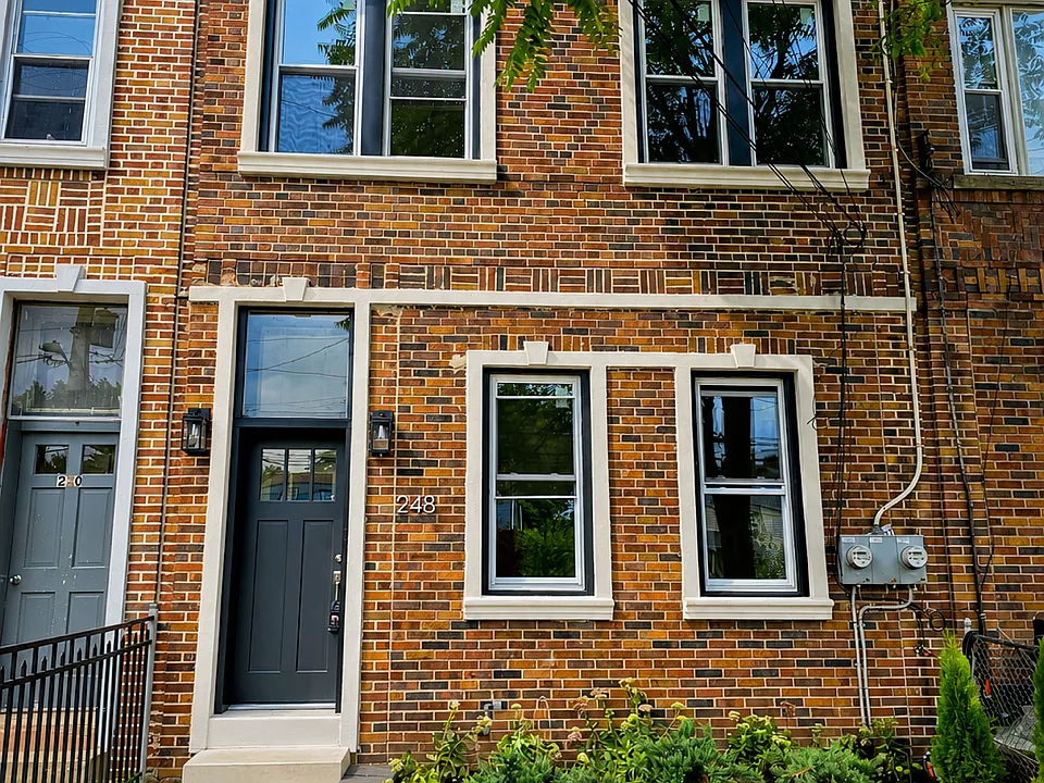 248 E Forest Ave #1