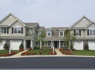 2104 Waters Edge Ln, Suffolk, VA 23435