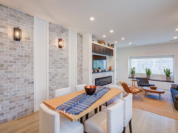 4th image of 412 N Curson Ave #4121/2