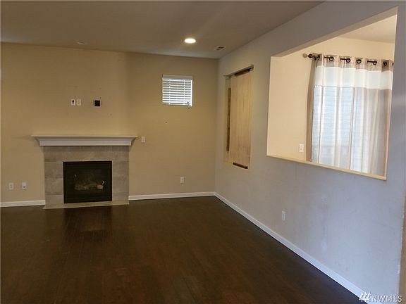 5th image of 500 Sandalwood Dr SW