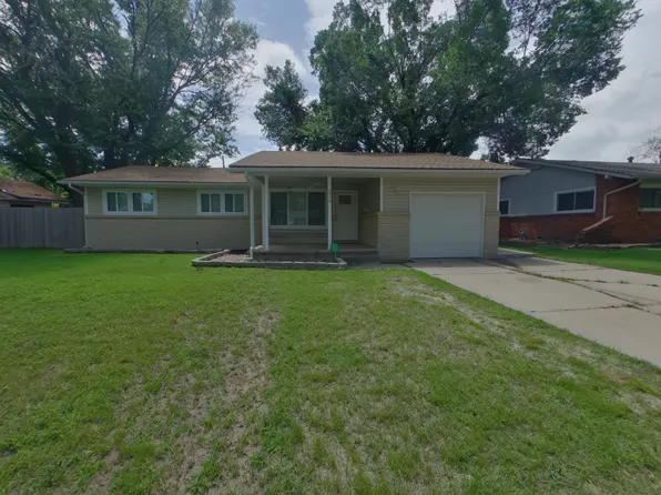 2219 W 24th St N, Wichita, KS 67204