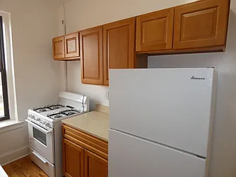 Rented by Karten Real Estate Services LLC