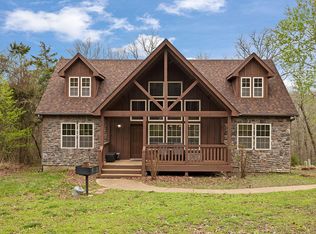 32 Oxbow Ct, Branson West, MO 65737