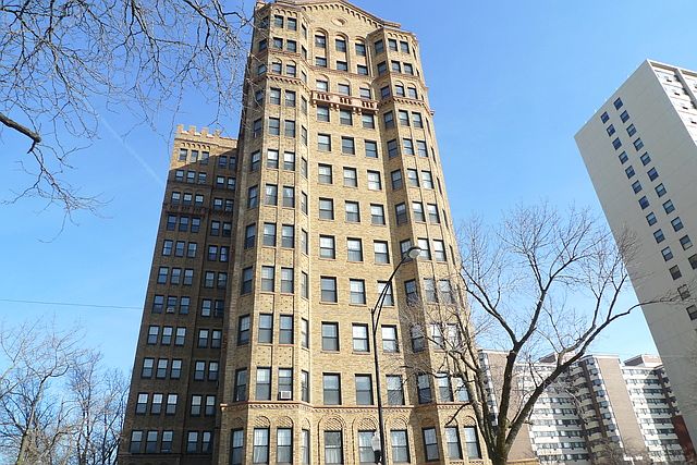 1st image of 7321 S South Shore Dr APT 5E