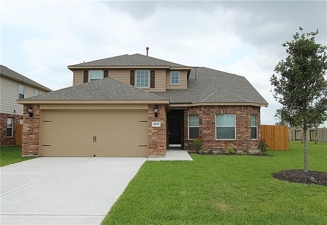 1st image of 119 Cottonwood Dr