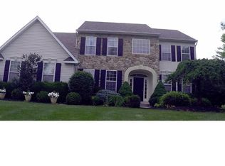 209 Falcon Dr, Kennett Square, PA 19348
