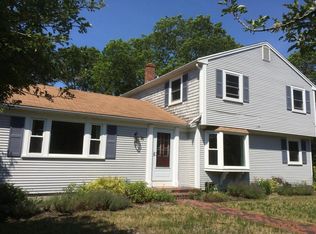 25 Bennets Neck Dr, Pocasset, MA 02559