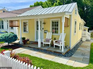 13 Union St NW, Leesburg, VA 20176