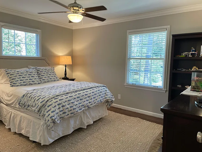 4044 Emma Ln NE — Photo 31