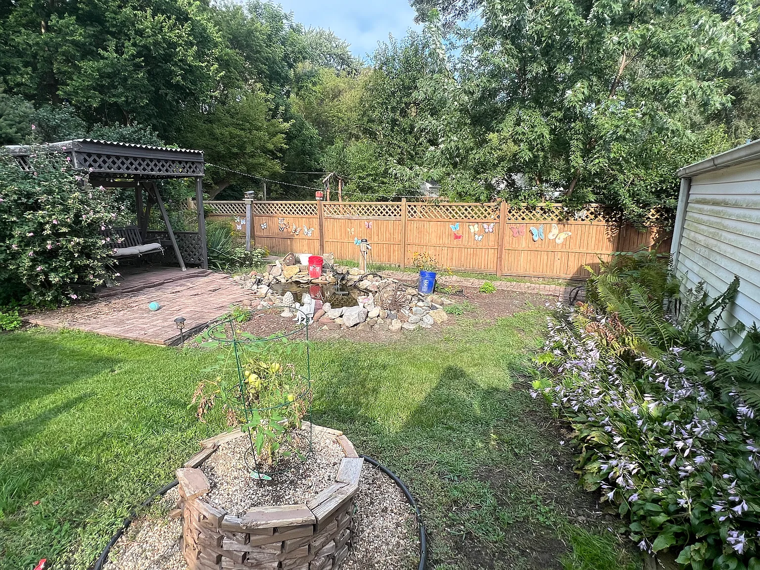2 bed, $1,935 — Photo 4