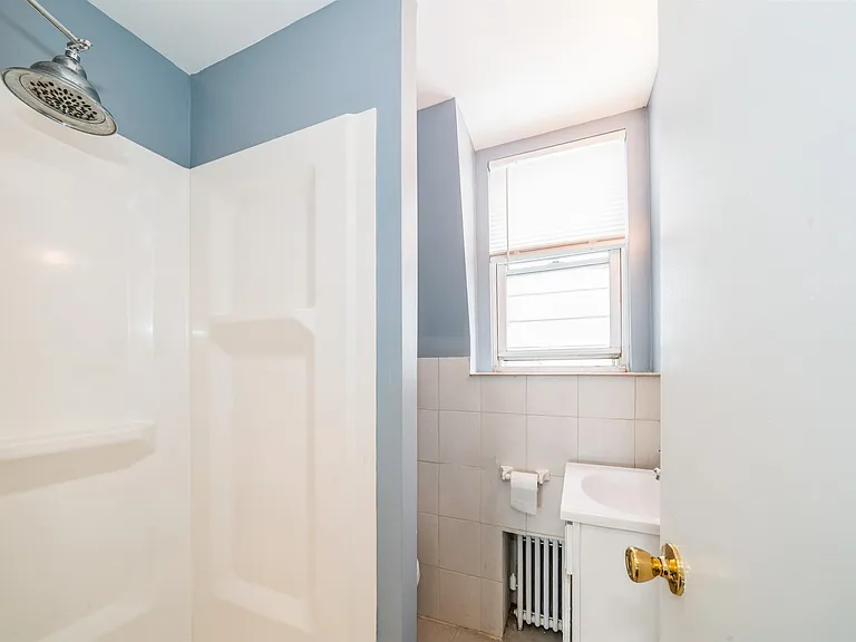 2761 Kennedy Blvd #2 — Photo 15