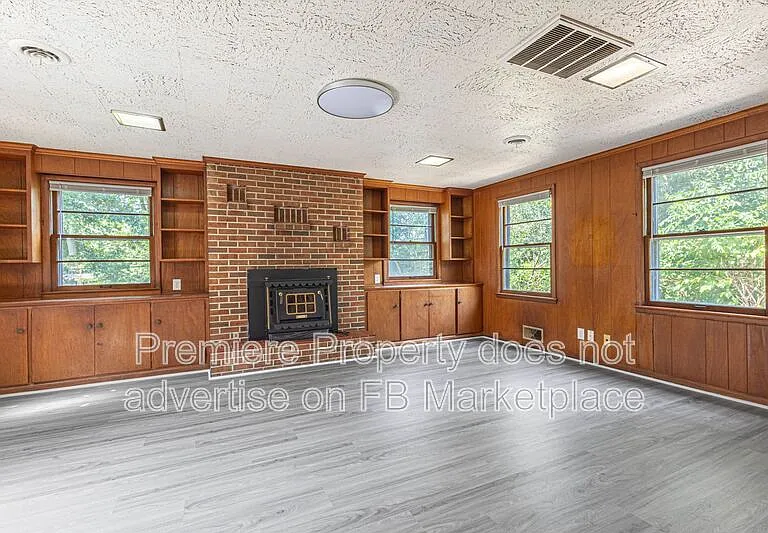 7723 Sni A Bar Rd — Photo 5