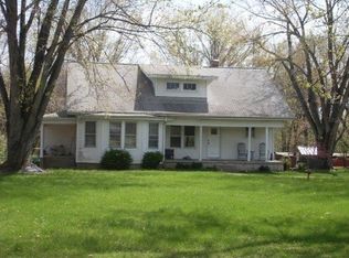 25444 E Us Highway 40, Dennison, IL 62423