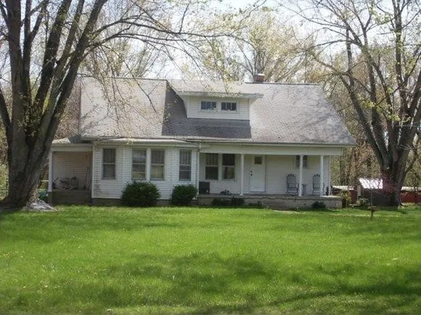 25444 E Us Highway 40, Dennison, IL 62423