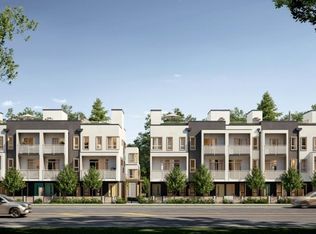 6562 Oak St, Vancouver, BC V6P3Z2