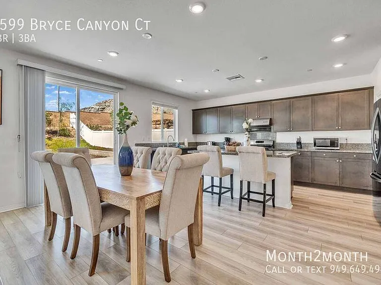6599 Bryce Canyon Ct — Photo 21