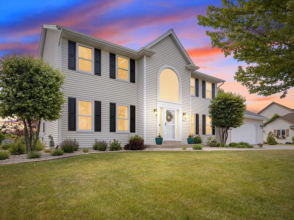 1st image of 8920 South Parkside DRIVE