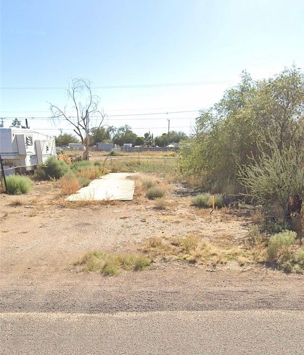 1st image of 4042 E Hearne Avenue