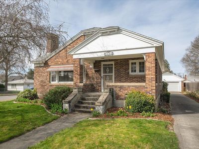 2501 N Howard St, Spokane, WA, 99205