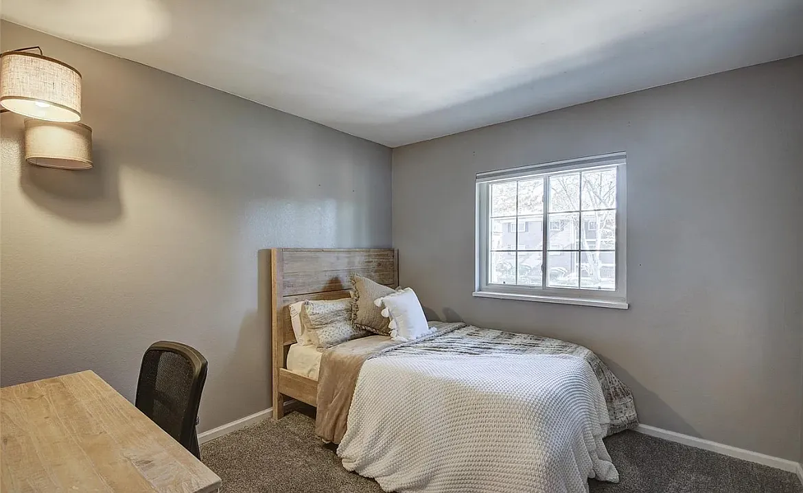 2 bed, 864 sqft, $1,800 — Photo 4