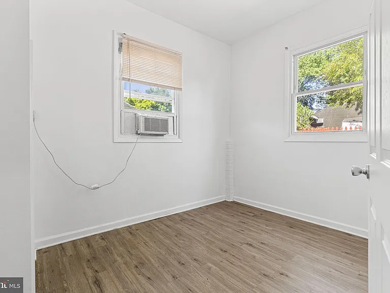 8030 New Riggs Rd — Photo 8