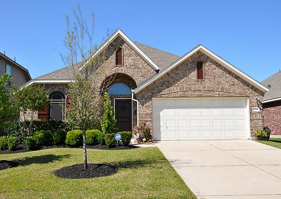 1st image of 19734 Amber Village Ln