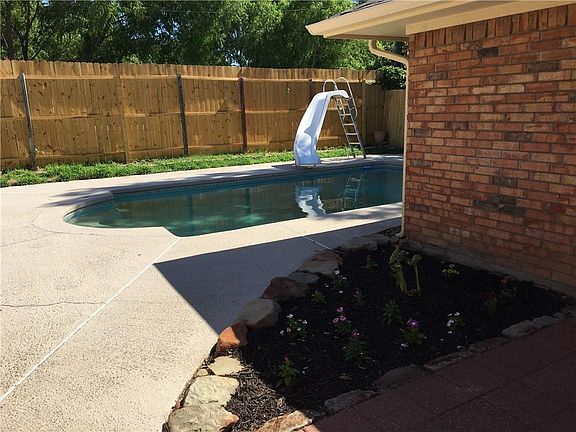 4th image of 4409 Danbury Ct