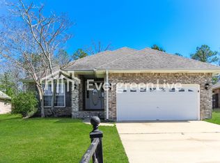 299 Ivy Hills Cir, Calera, AL 35040