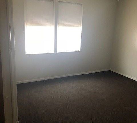 3rd image of 569 En 16th St APT B