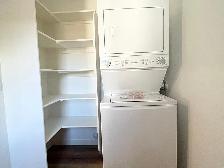 201 W Center St #1-6 — Photo 10