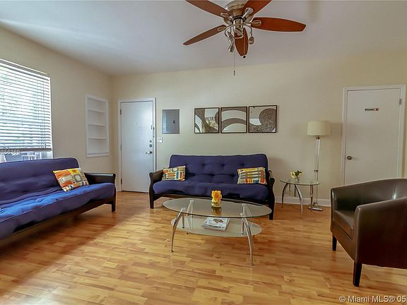 3rd image of 1241 13th St #1