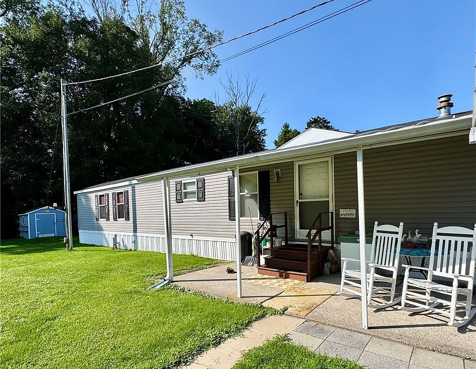 1st image of 35 Barnes Cir